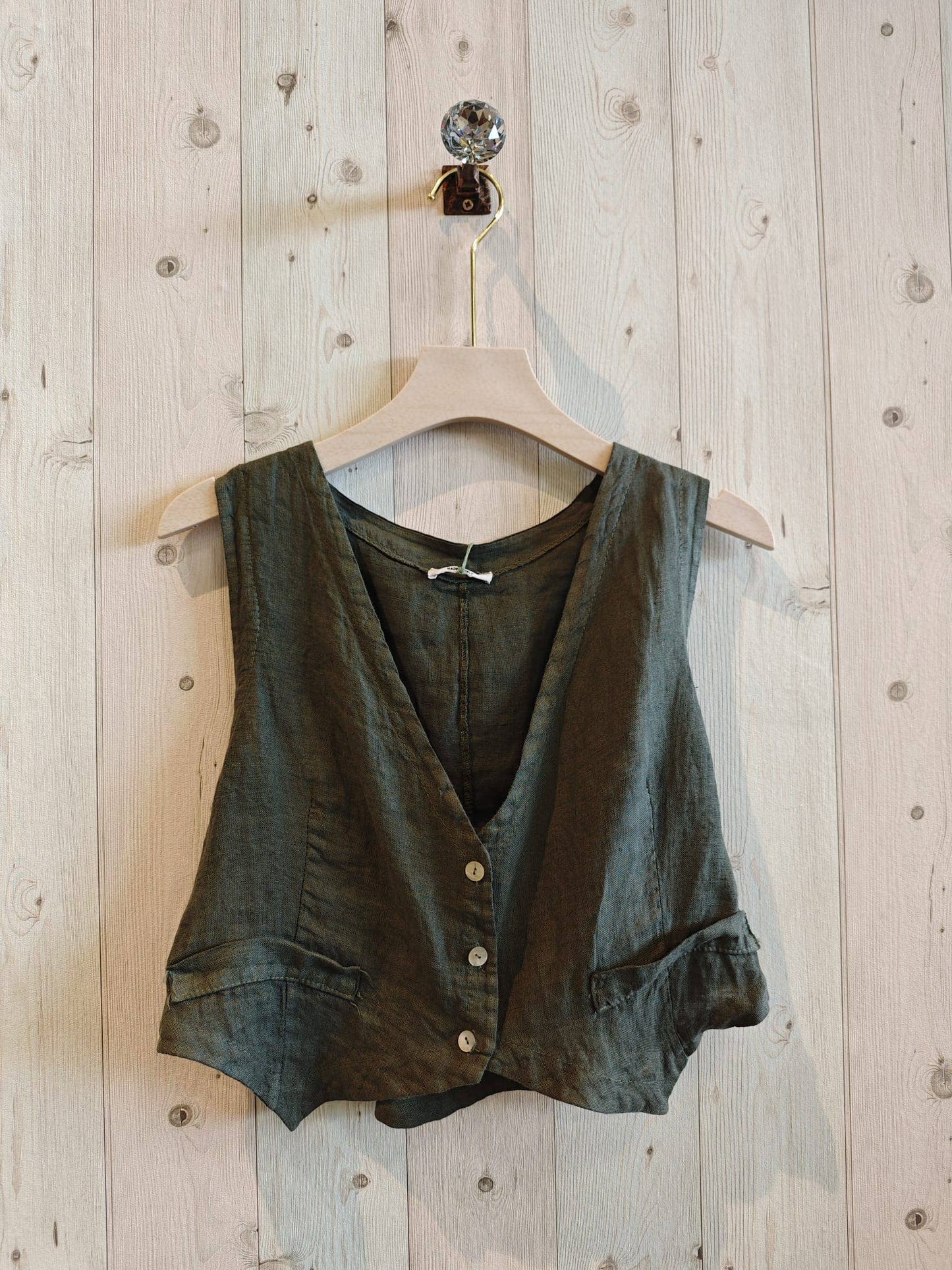 LINEN VEST