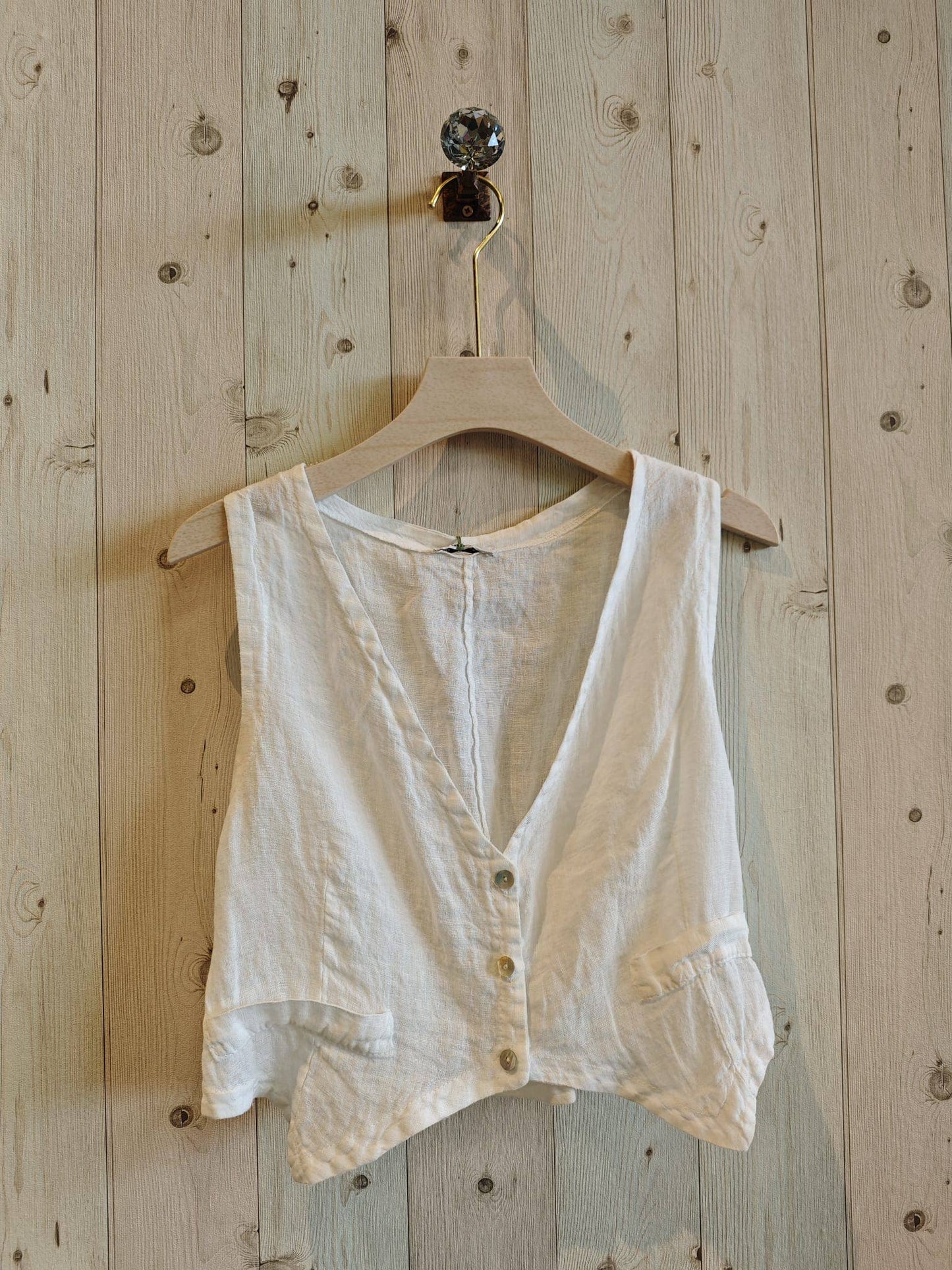 LINEN VEST